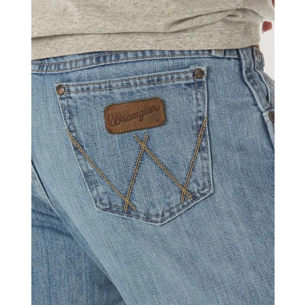 Wrangler crest retro relaxed fit Men's Light Blue Bootcut Jeans size 38x34 - Picture 4 of 11